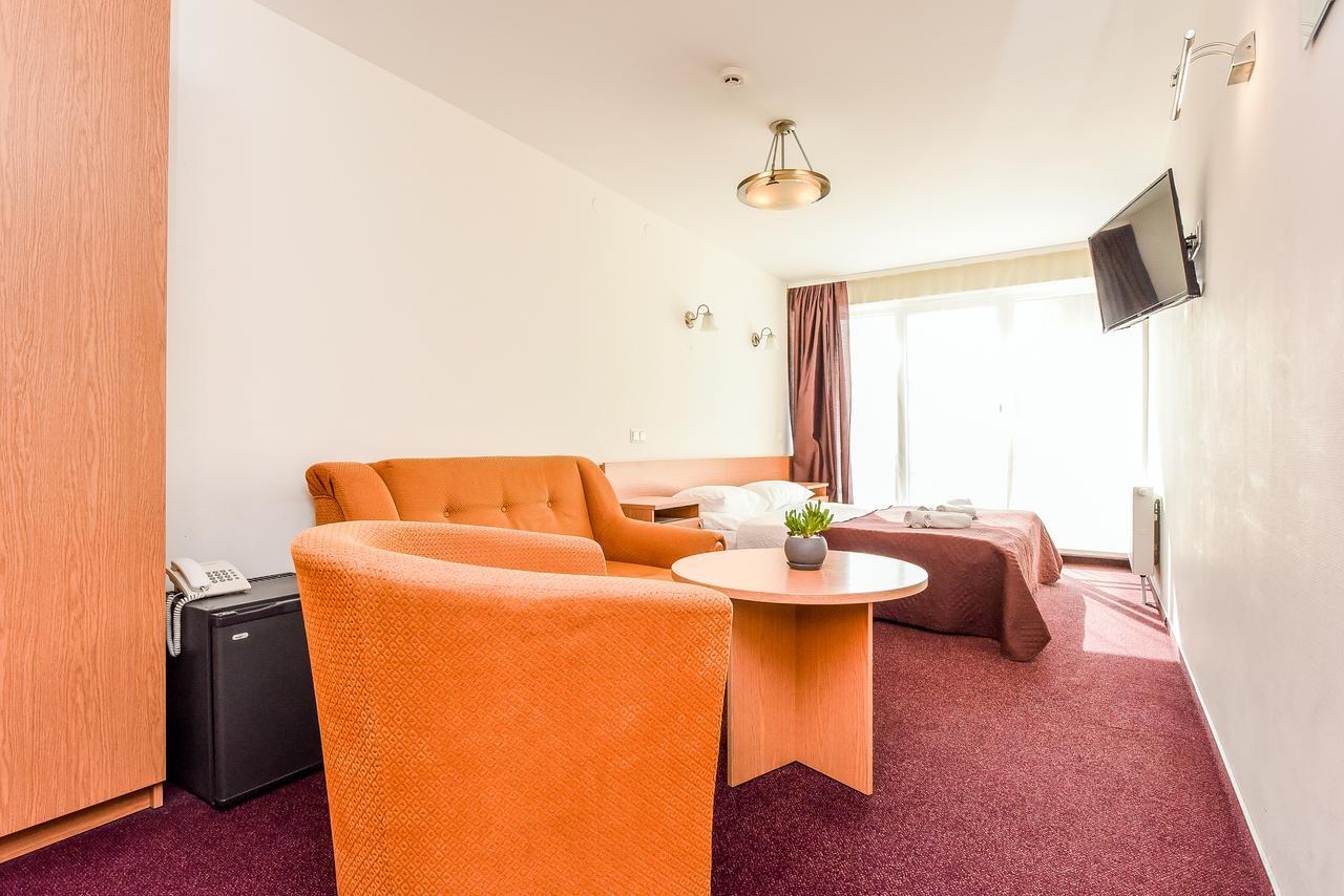 Muza Hotel Palanga Exterior photo